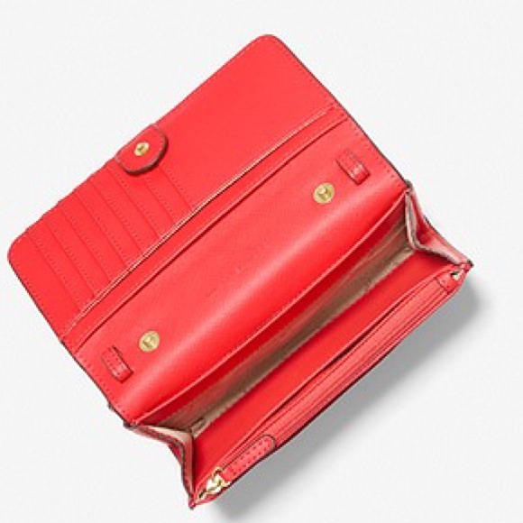 NWT authentic MK leather gold chain crossbody - Picture 6 of 7